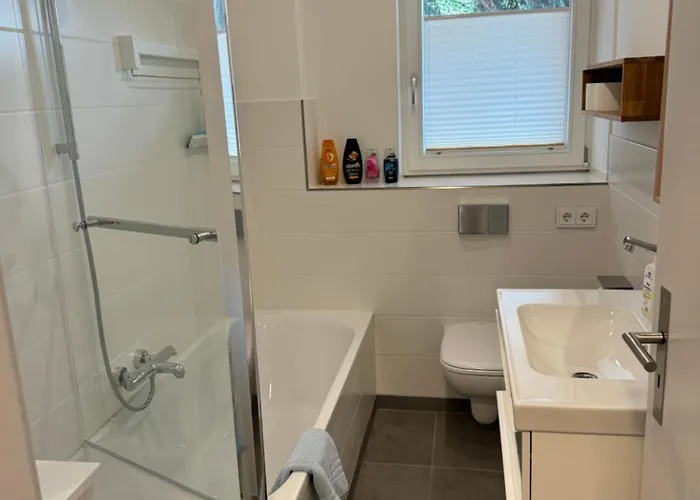 Apartment Stadtmitte Wuerzburg, Kueche, Balkon. Würzburg