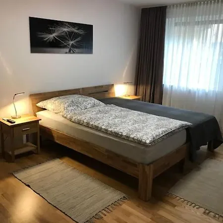 公寓 Stadtmitte Wuerzburg, Kueche, Balkon. 维尔茨堡