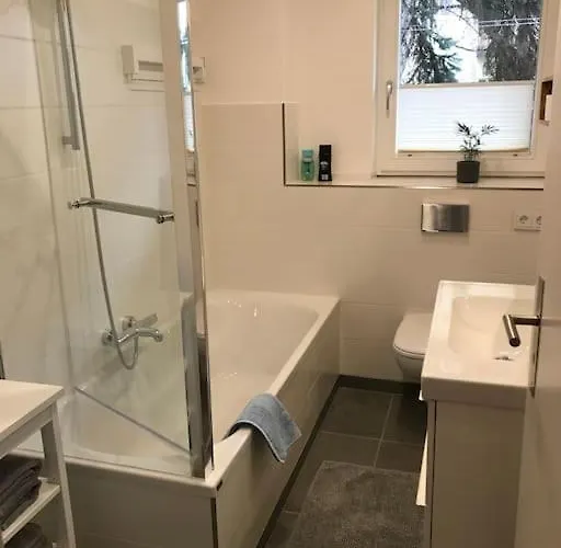 Apartment Stadtmitte Wuerzburg, Kueche, Balkon. Wurzburg